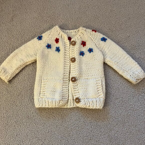 Other - Knitted 4 Button Cardigan